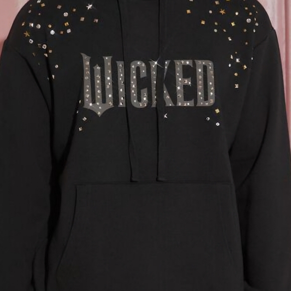 *NEW* WICKED Forever 21 Exclusive Studded Sweatshirt Size XL - Picture 2 of 3
